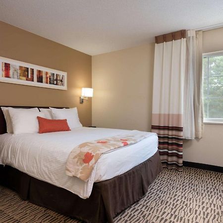 Mainstay Suites Detroit Farmington Hills Exterior foto